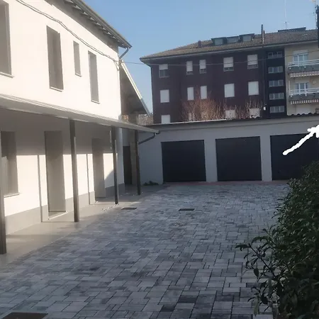 Maisonette Apartment *