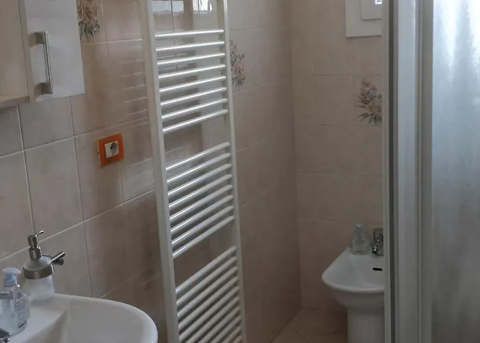 Lägenhet Maisonette Montecchio Emilia